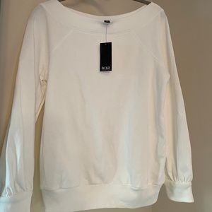 XS crew neck white light extra small sweatshirt